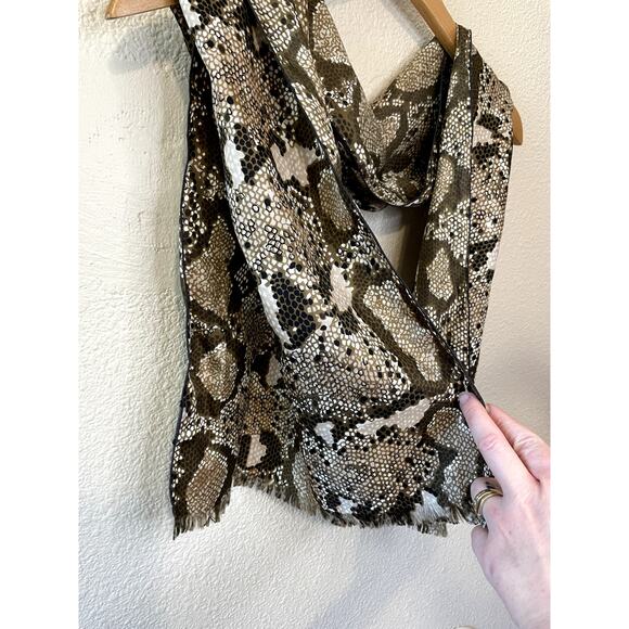 VTG Doro 100% Silk Brown & Ivory Sneak Skin Print Long Scarf W/ Fringe Edge - Picture 10 of 14